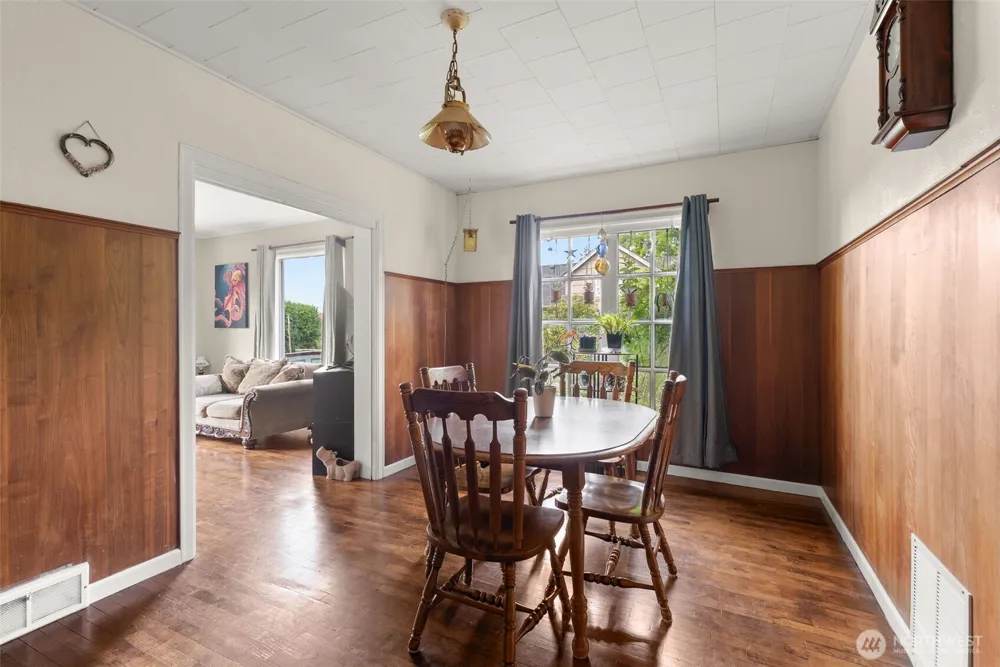 510 E Burleigh Avenue Aberdeen, WA 98520