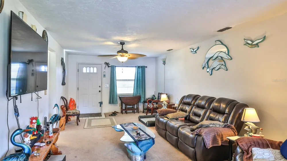 418 FALCON AVENUE Edgewater, FL 32141