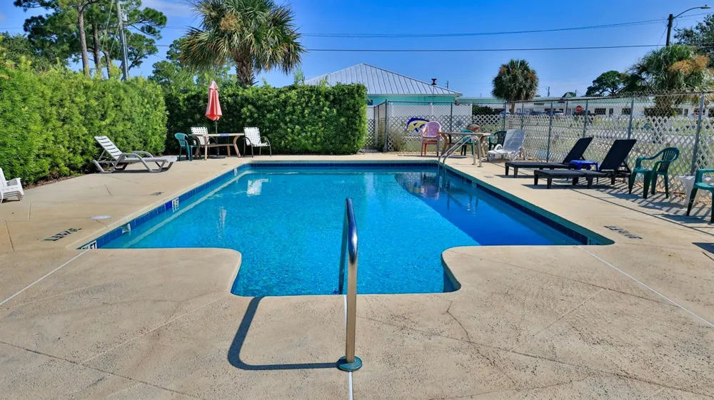 418 FALCON AVENUE Edgewater, FL 32141