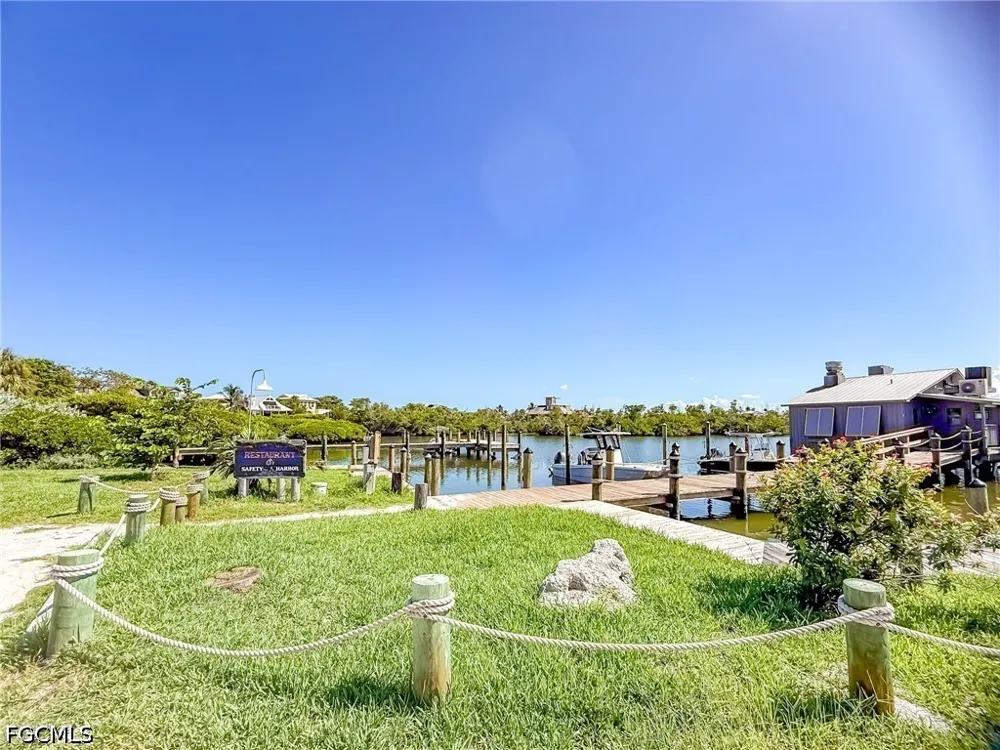 Escondidio Lane #80 Upper Captiva, FL 33924
