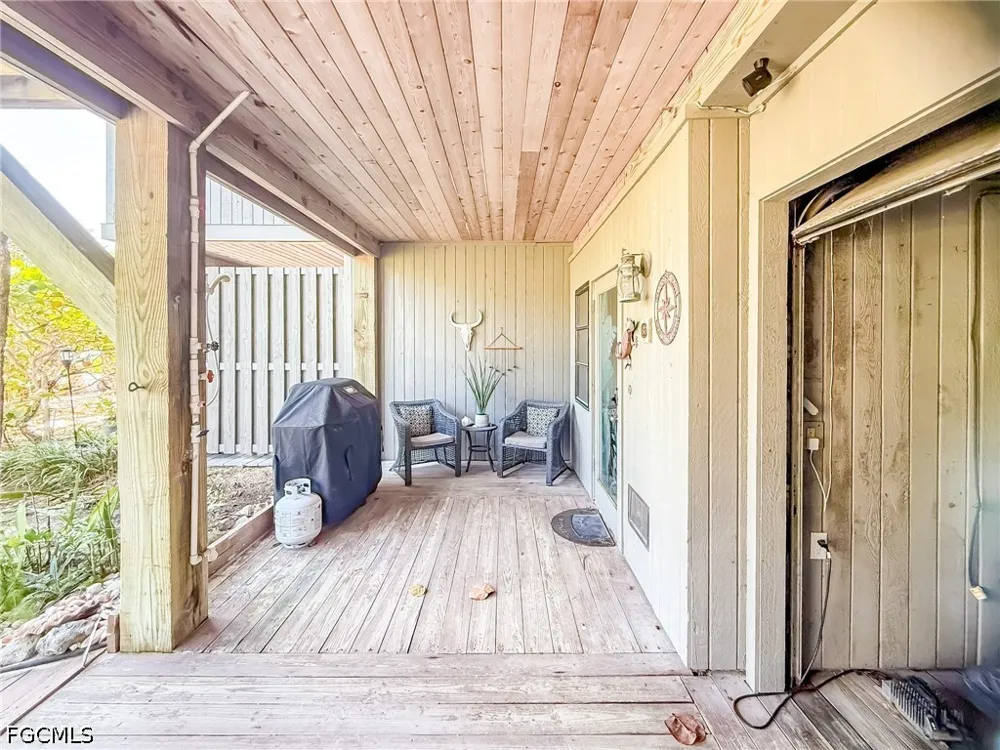 Escondidio Lane #80 Upper Captiva, FL 33924