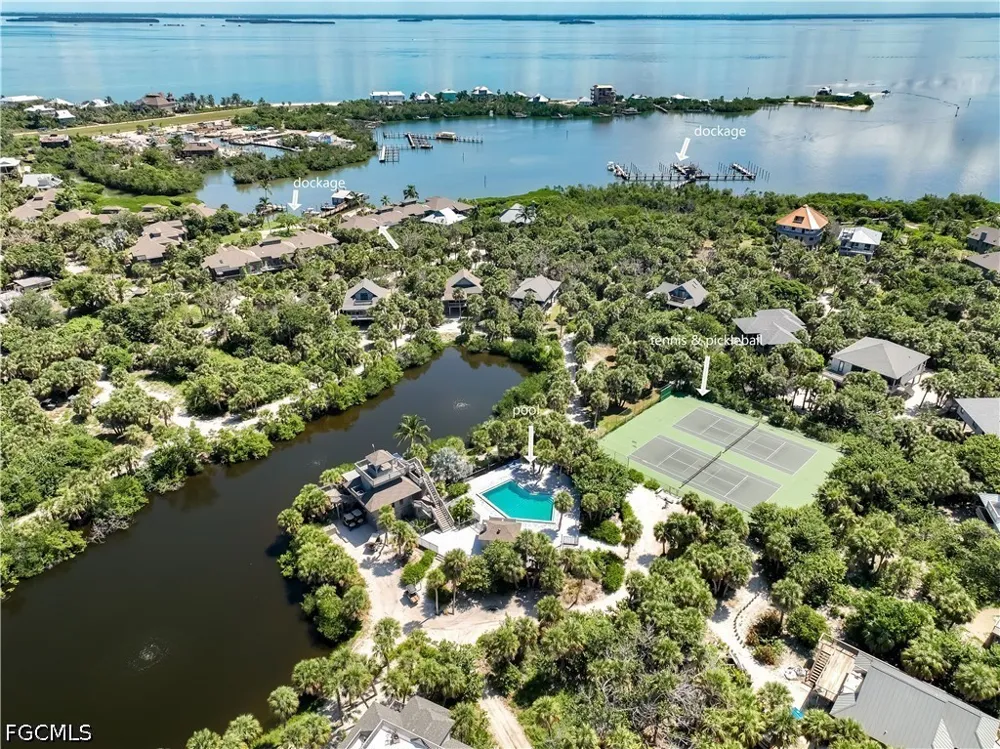 Escondidio Lane #80 Upper Captiva, FL 33924