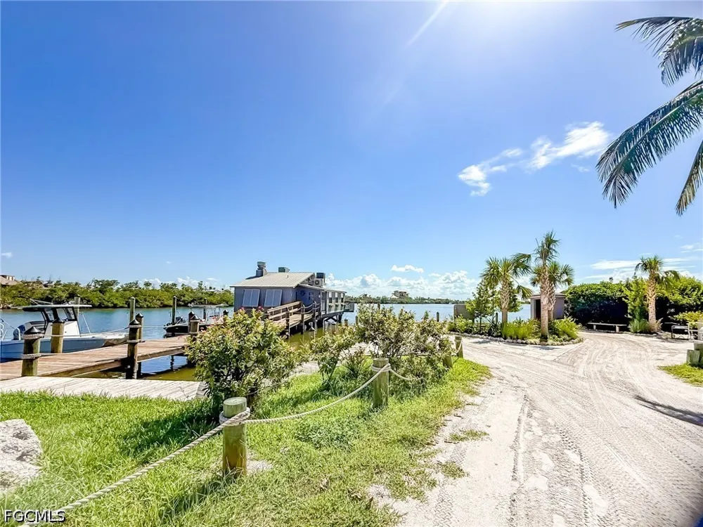 Escondidio Lane #80 Upper Captiva, FL 33924