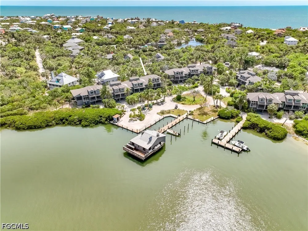 Escondidio Lane #80 Upper Captiva, FL 33924