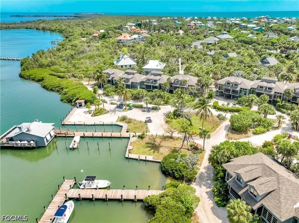 Escondidio Lane #80 Upper Captiva, FL 33924