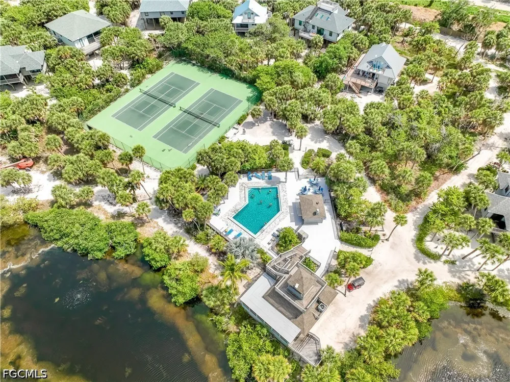 Escondidio Lane #80 Upper Captiva, FL 33924