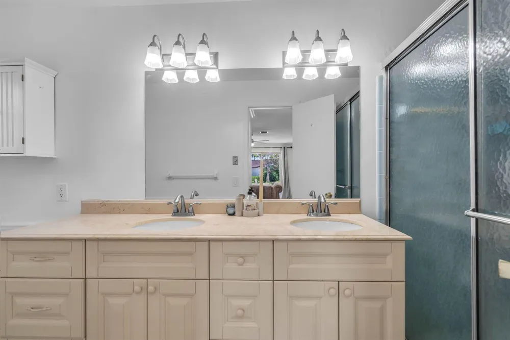 3671 NW 98TH TERRACE Coral Springs, FL 33065