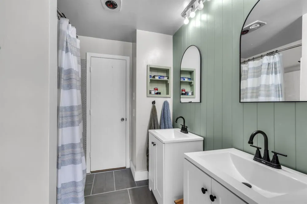 3671 NW 98TH TERRACE Coral Springs, FL 33065