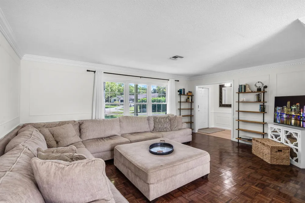 3671 NW 98TH TERRACE Coral Springs, FL 33065