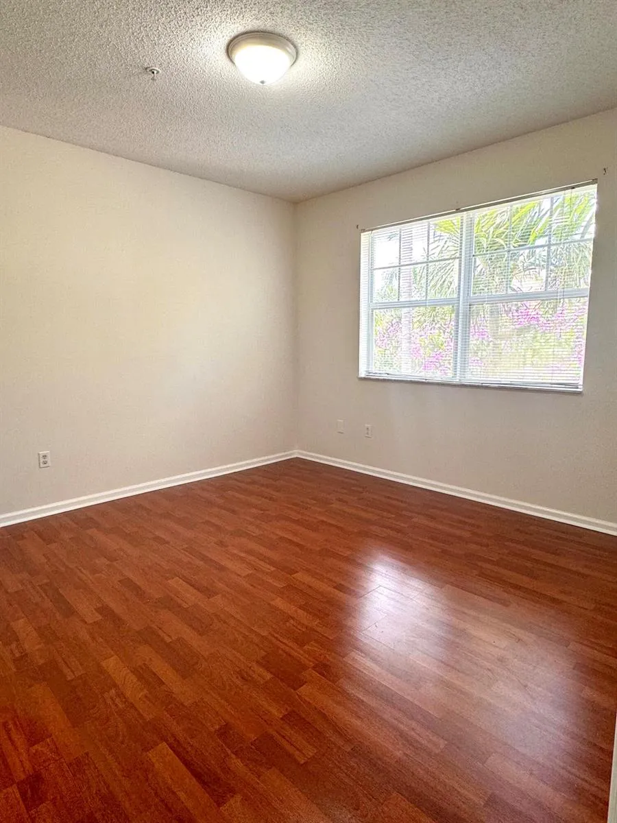 5840 W SAMPLE ROAD #303 Coral Springs, FL 33067