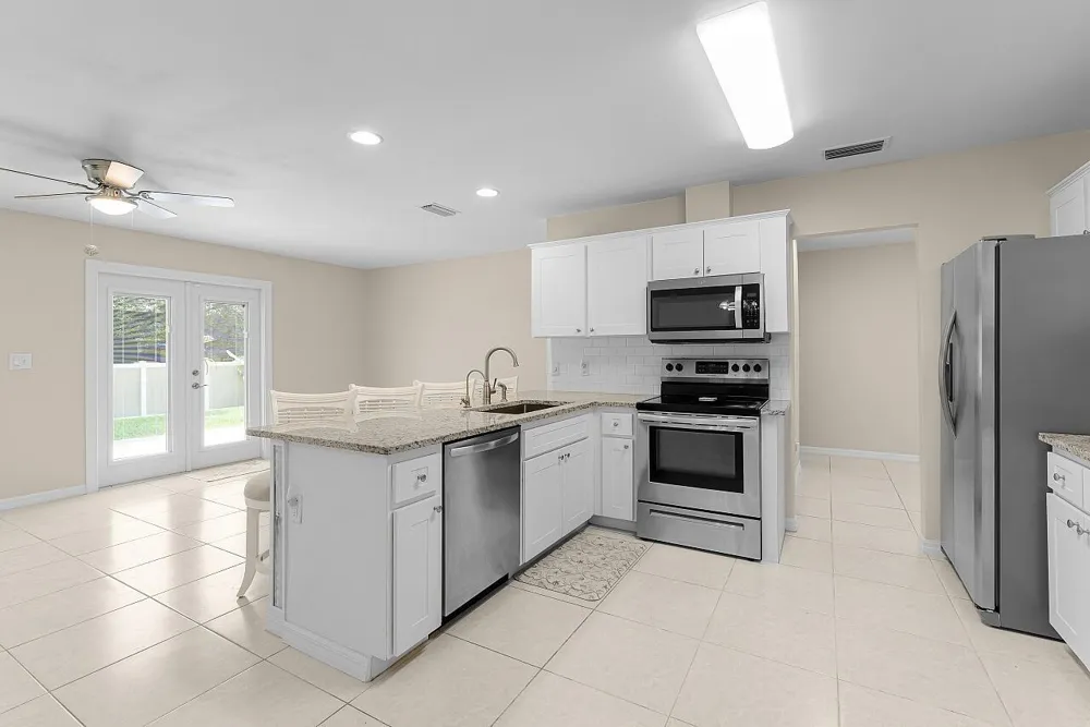 920 29TH COURT Vero Beach, FL 32960