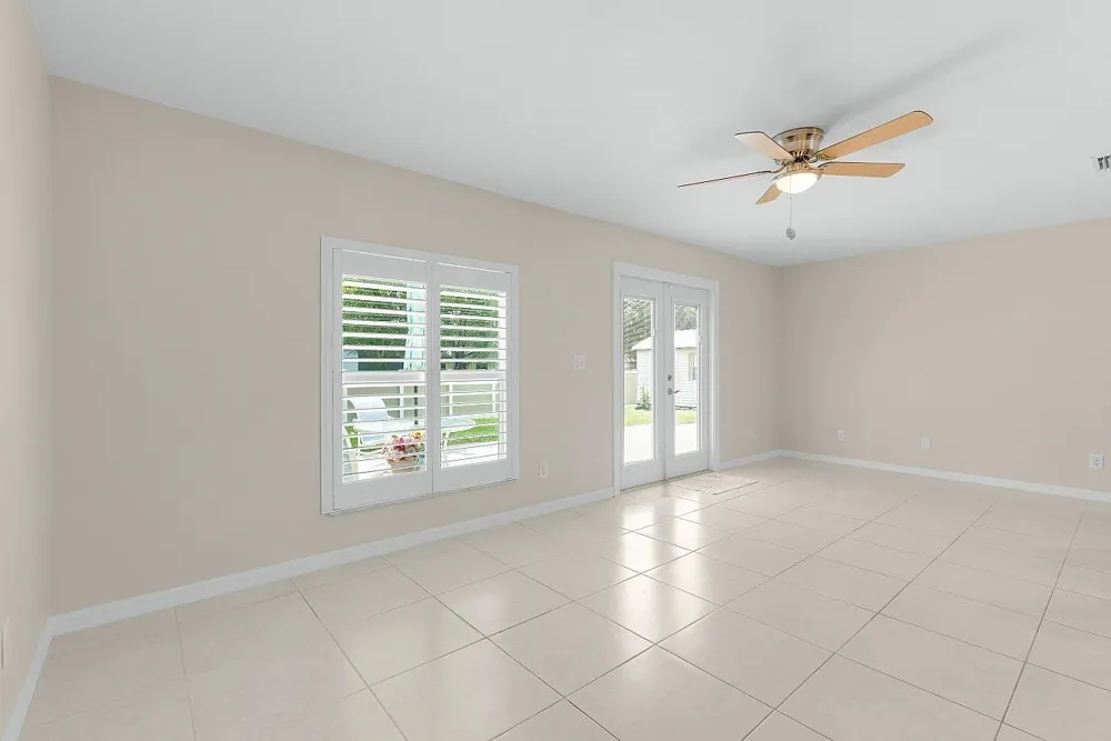 920 29TH COURT Vero Beach, FL 32960
