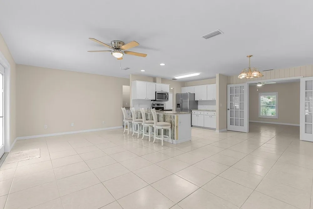 920 29TH COURT Vero Beach, FL 32960