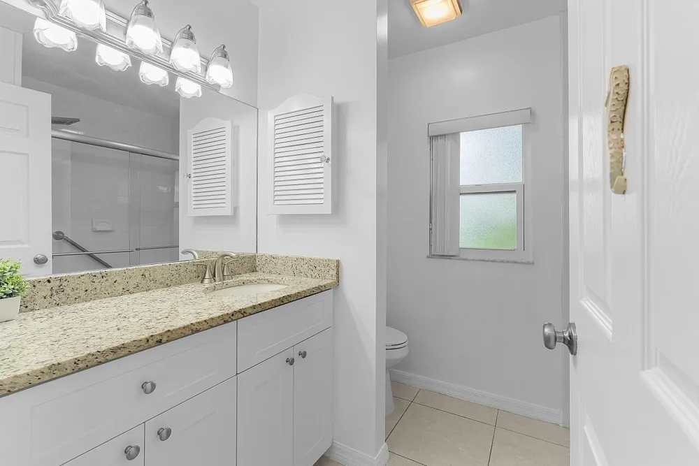 920 29TH COURT Vero Beach, FL 32960