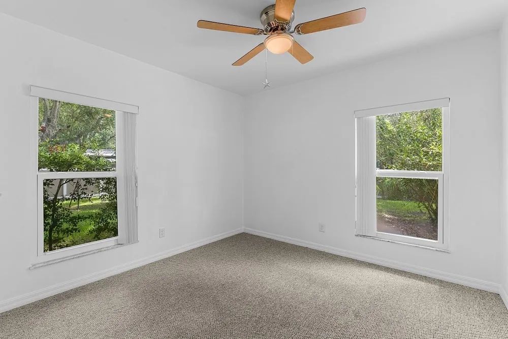 920 29TH COURT Vero Beach, FL 32960