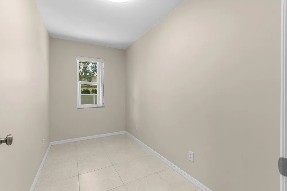920 29TH COURT Vero Beach, FL 32960