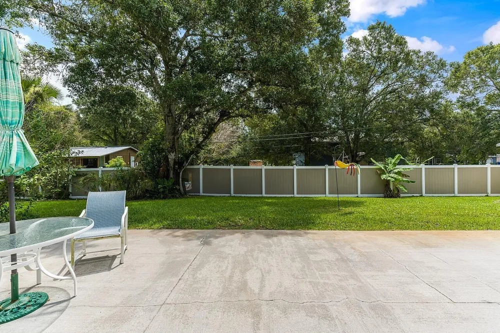 920 29TH COURT Vero Beach, FL 32960