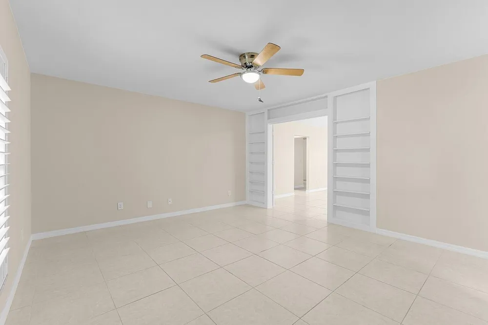 920 29TH COURT Vero Beach, FL 32960