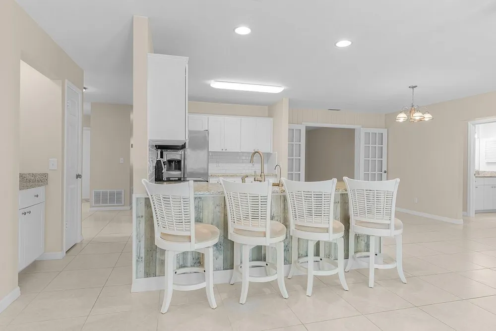 920 29TH COURT Vero Beach, FL 32960