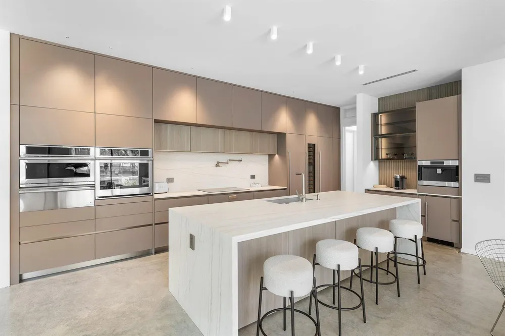 1650 E Terra Mar Drive Lauderdale By The Sea, FL 33062
