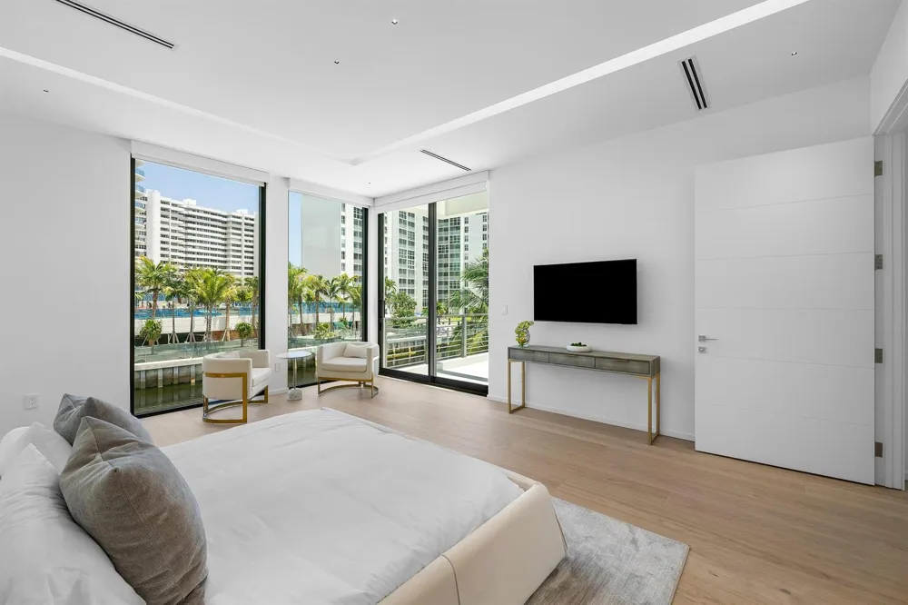 1650 E Terra Mar Drive Lauderdale By The Sea, FL 33062