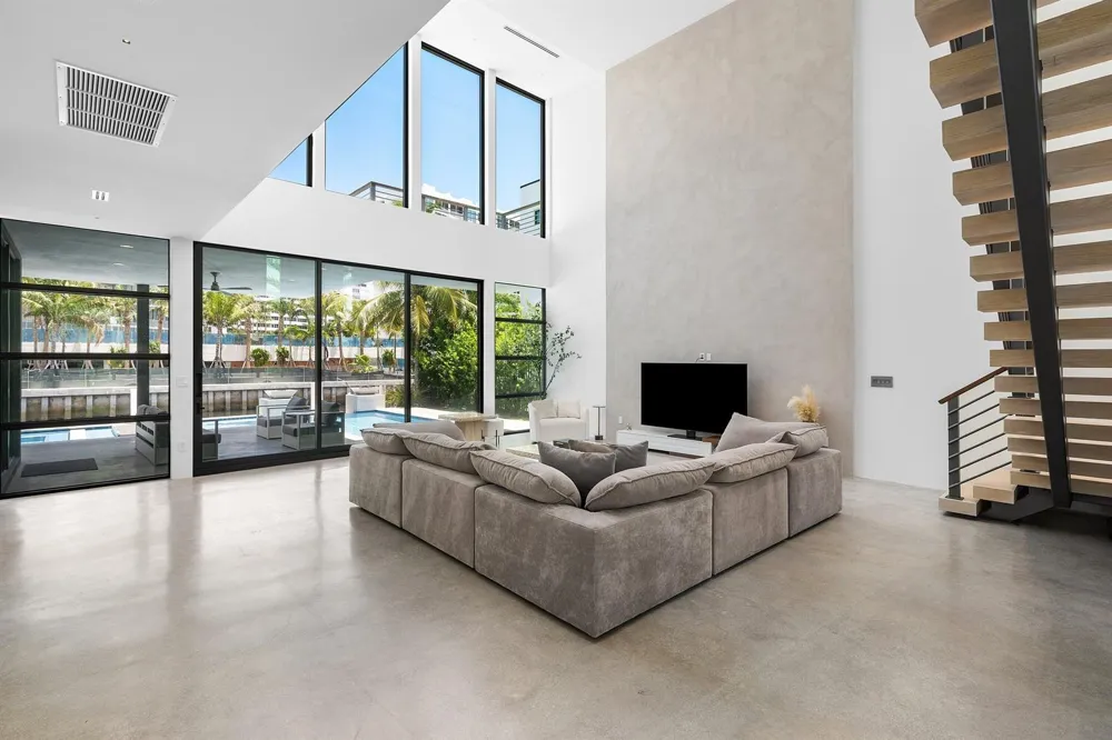 1650 E Terra Mar Drive Lauderdale By The Sea, FL 33062