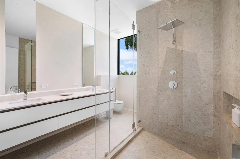 1650 E Terra Mar Drive Lauderdale By The Sea, FL 33062