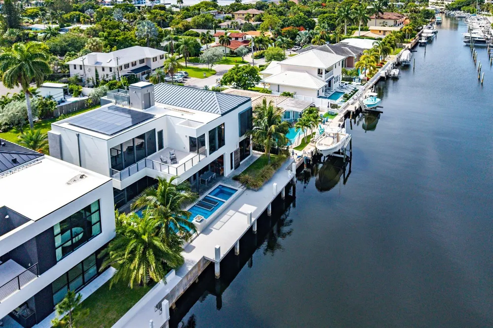 1650 E Terra Mar Drive Lauderdale By The Sea, FL 33062