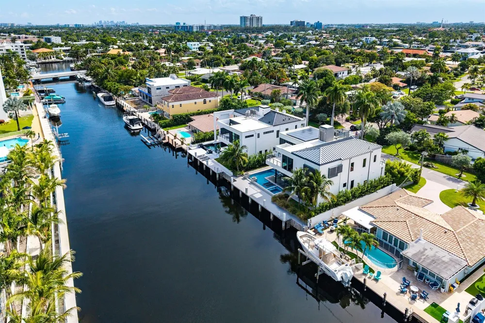 1650 E Terra Mar Drive Lauderdale By The Sea, FL 33062