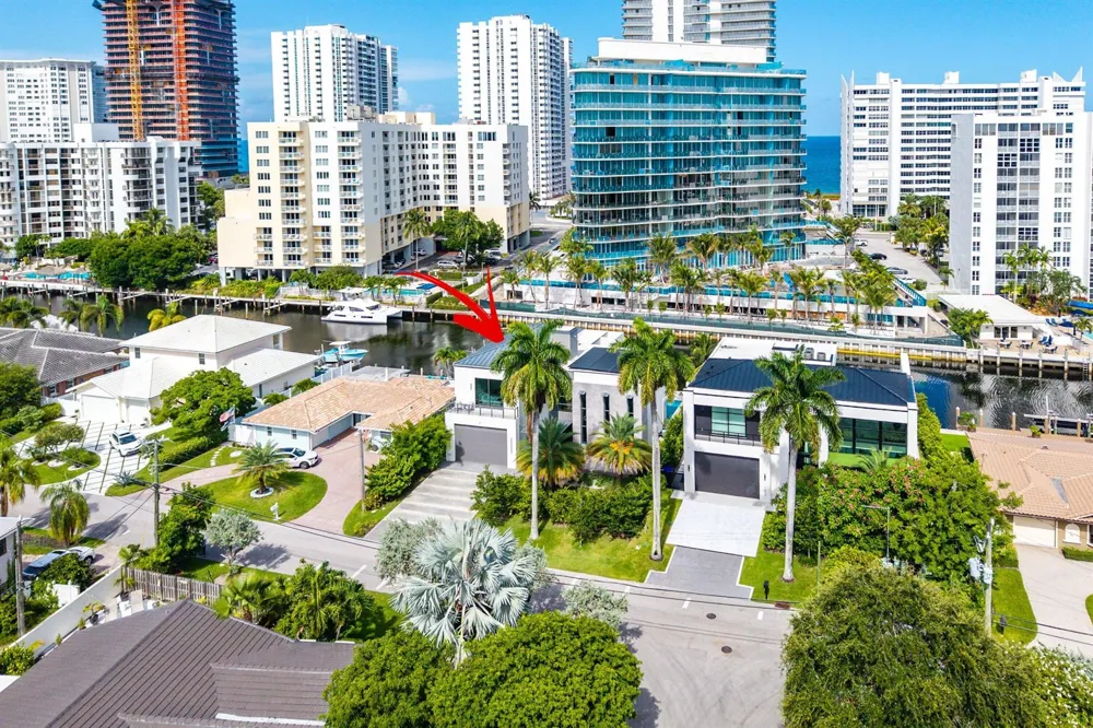 1650 E Terra Mar Drive Lauderdale By The Sea, FL 33062