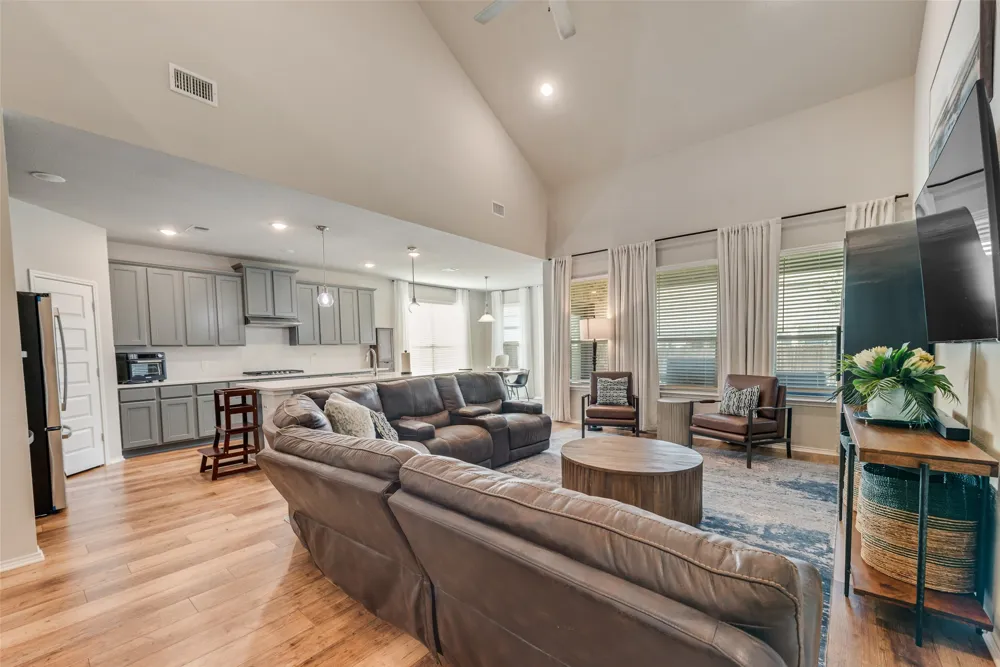 6516 Trail Guide Fort Worth, TX 76123