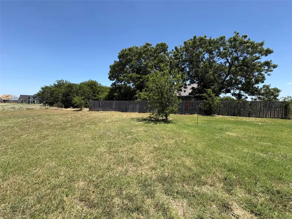 3801 E Fm 875 Midlothian, TX 76065