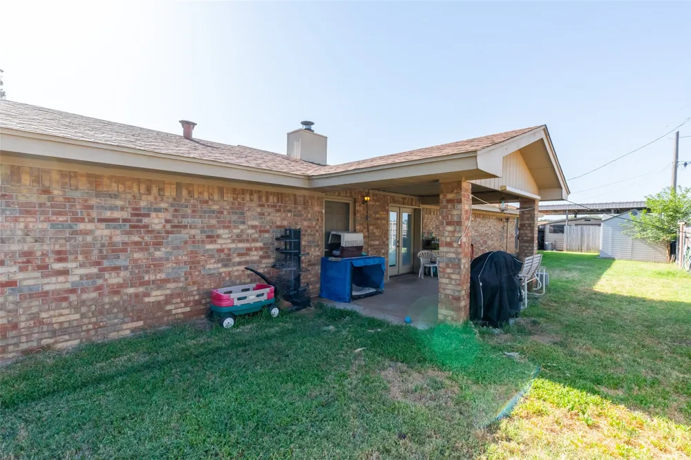 800 S Avenue F Knox City, TX 79529
