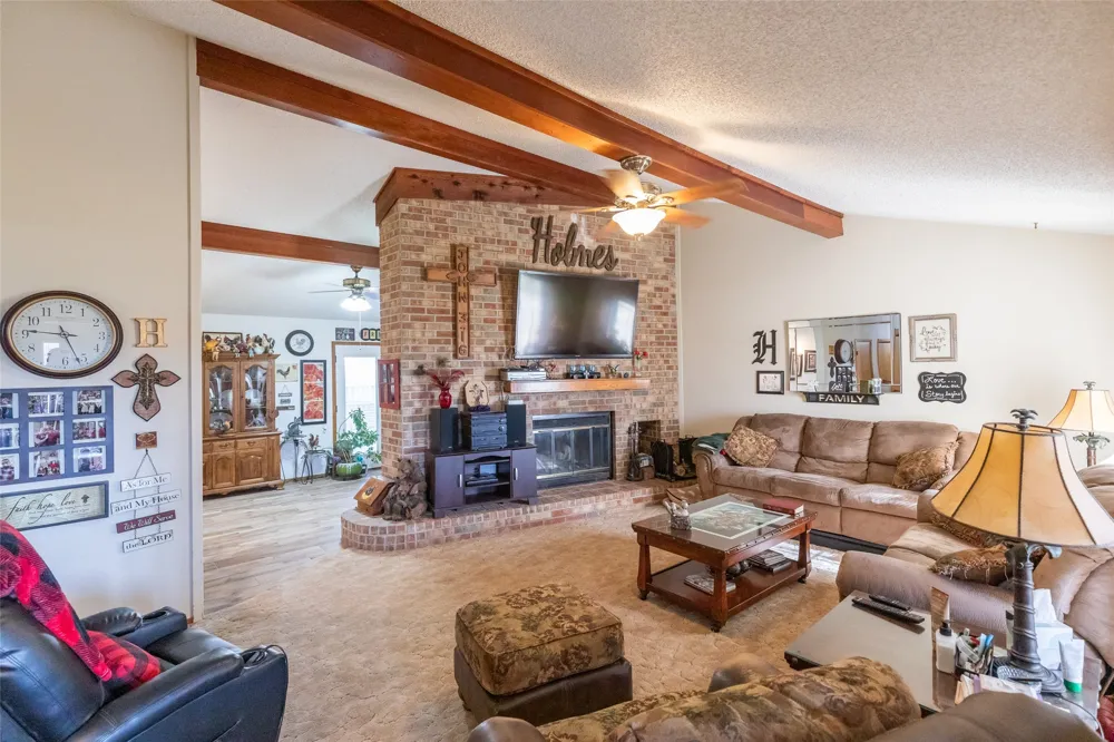800 S Avenue F Knox City, TX 79529