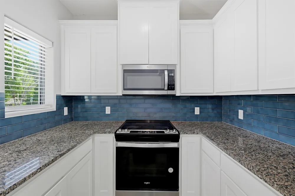 1315 S 5th Avenue Denison, TX 75021