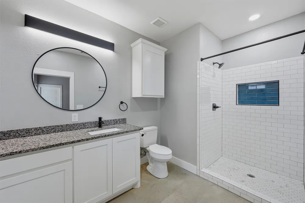 1315 S 5th Avenue Denison, TX 75021