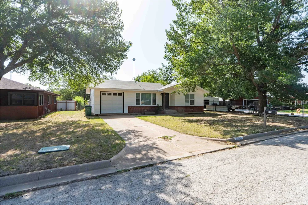 514 MCCONNELL STREET Jacksboro, TX 76458