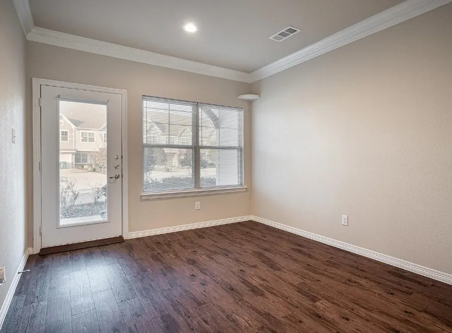 2708 Vine Court Denton, TX 76209