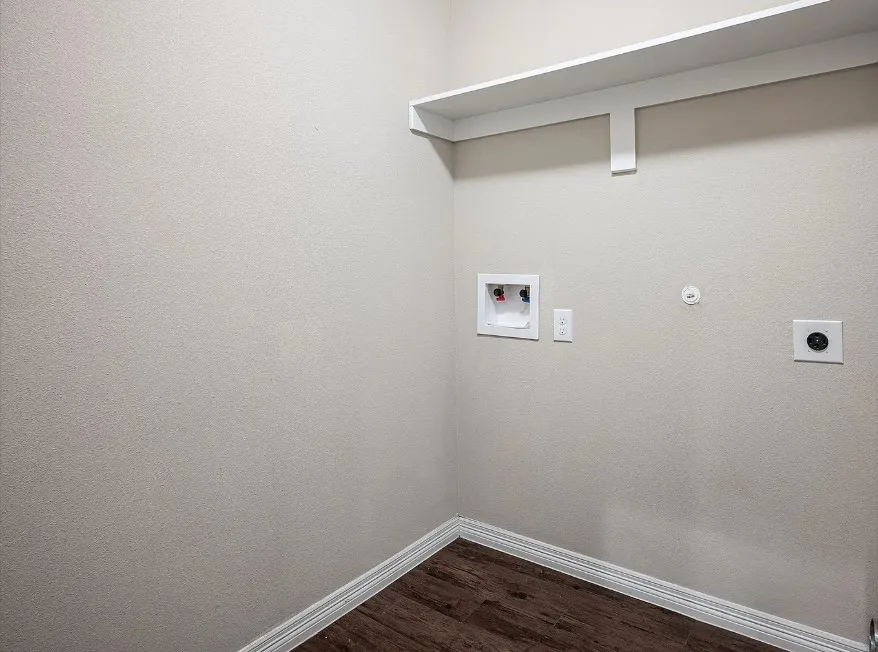 2708 Vine Court Denton, TX 76209