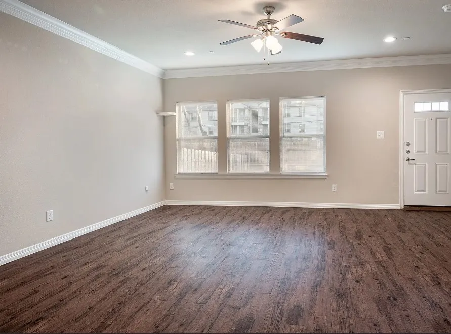 2708 Vine Court Denton, TX 76209