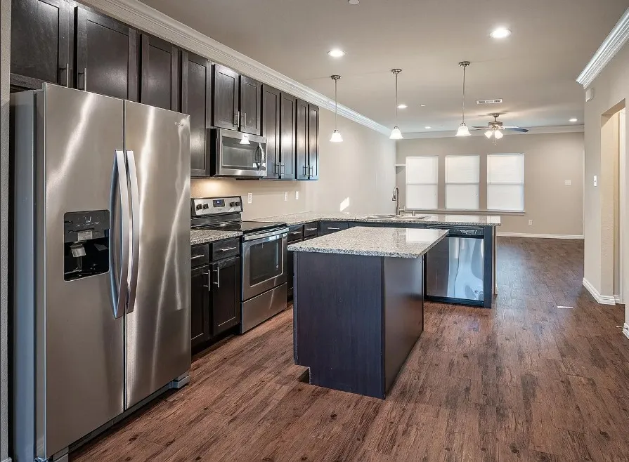 2708 Vine Court Denton, TX 76209