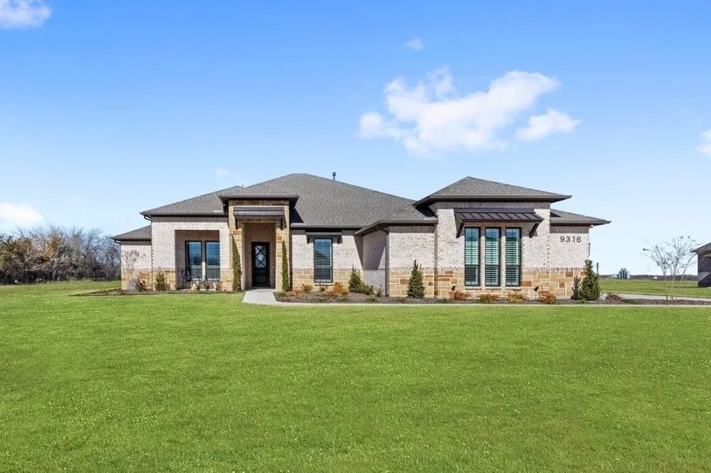 9316 Bluestem Lane Dish, TX 76247