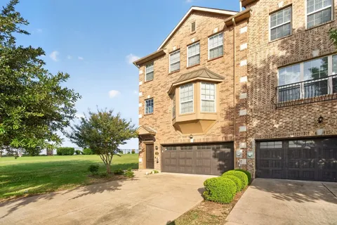 7880 Oxer Drive