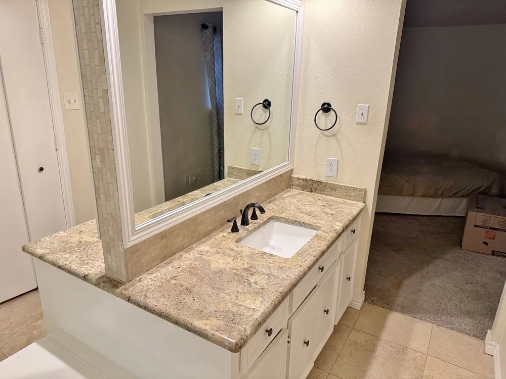 1713 Iroquois Drive Garland, TX 75043