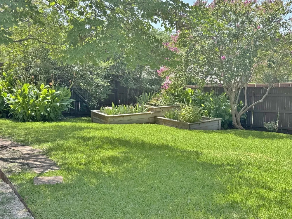 1713 Iroquois Drive Garland, TX 75043