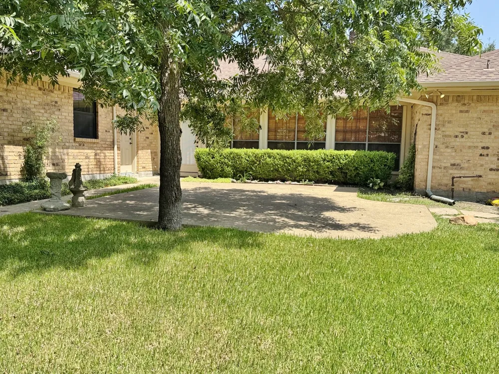 1713 Iroquois Drive Garland, TX 75043