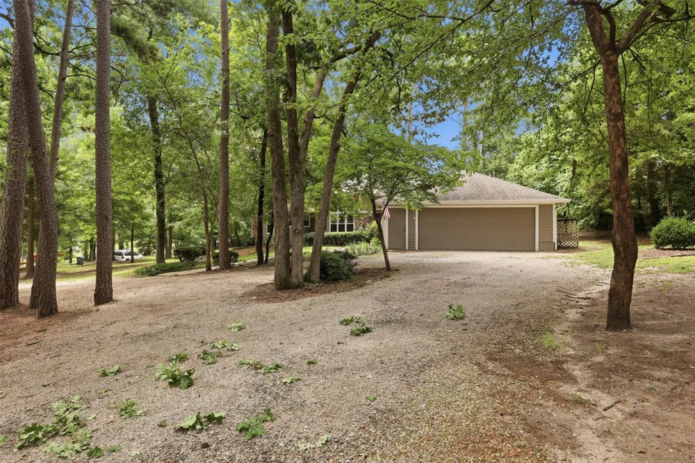 565 W El Dorado Drive Scroggins, TX 75480