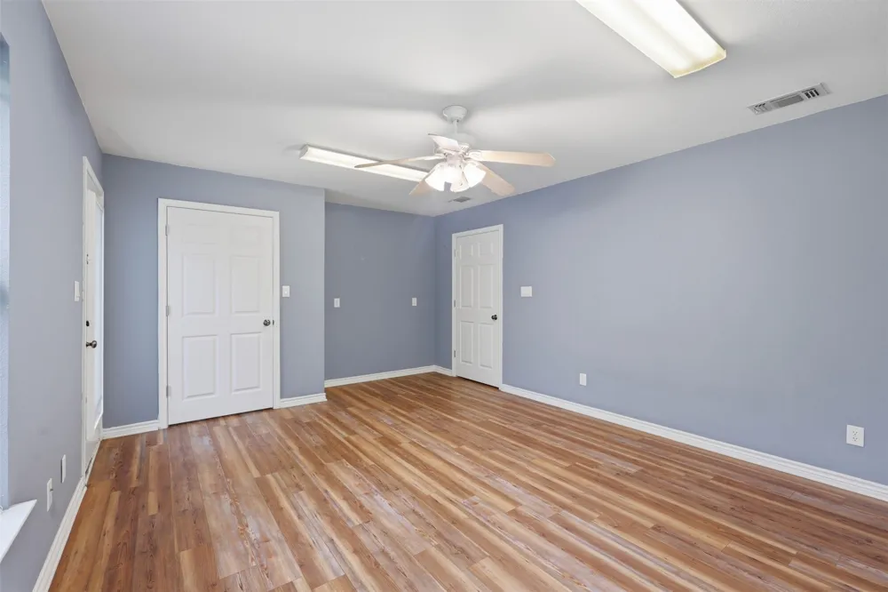 565 W El Dorado Drive Scroggins, TX 75480