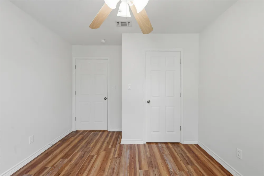 565 W El Dorado Drive Scroggins, TX 75480