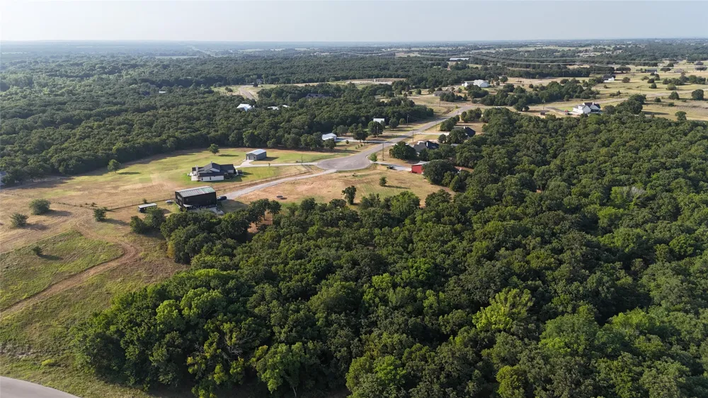 415 Rolling Hills Boulevard Alvord, TX 76225